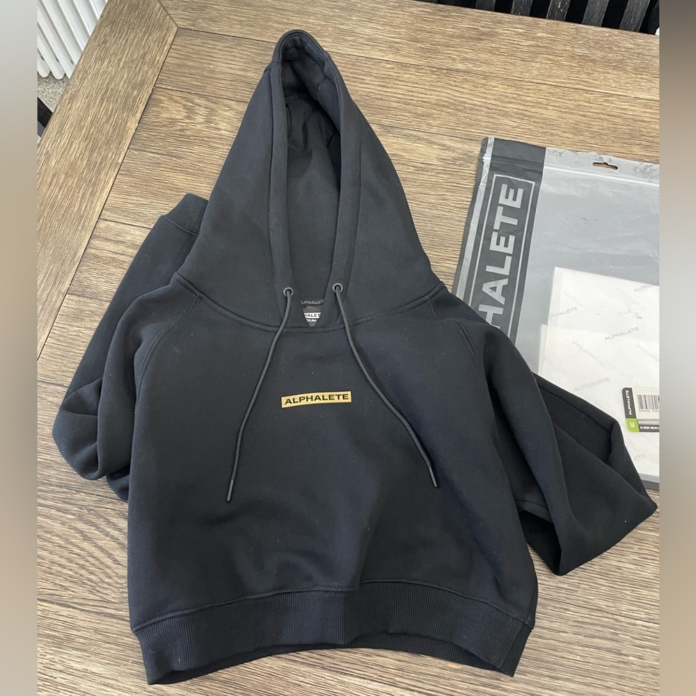 Alphalete Crop Hoodie